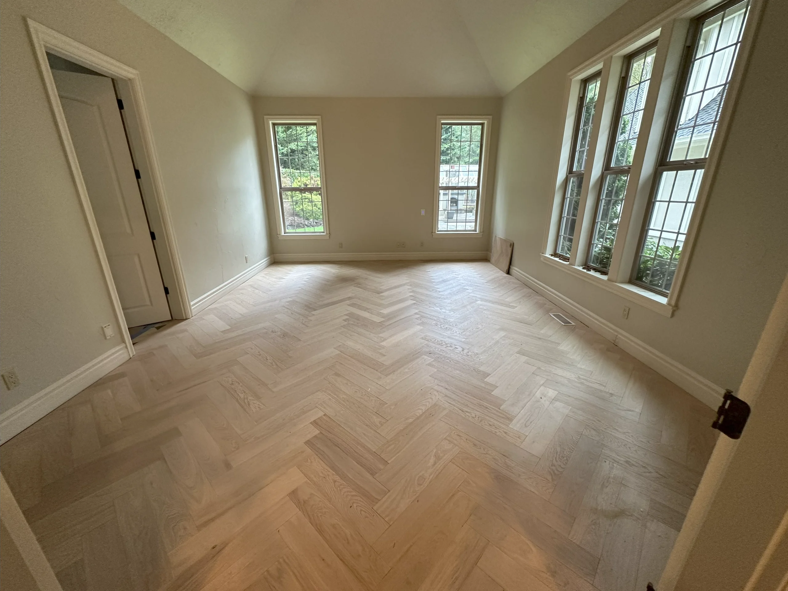 Premium flooring solutions near you in tulsa, ok | Foursquare Flooring
