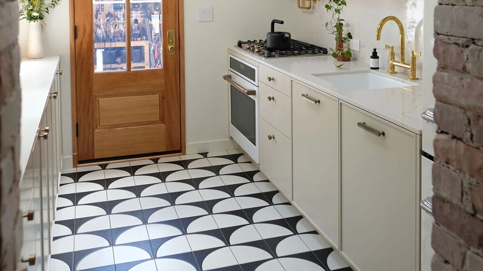 Expert Flooring Installation By Foursquare Flooring In Tulsa, OK